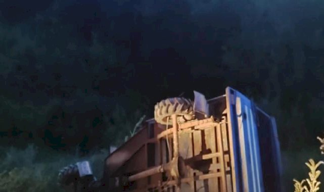 Karabük'te tarım aracı şarampole devrildi: 1 ölü 6 yaralı