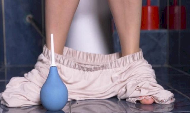 Lavman nedir, nasıl yapılır? Lavman ne işe yarar?