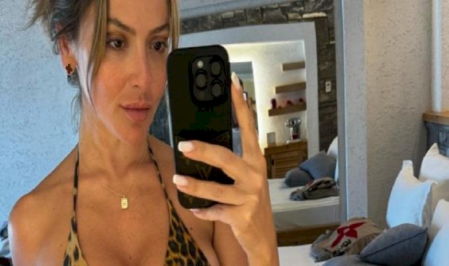 Oyunculuk yapmaya hazırlanan şarkıcı Hadise'nin partneri belli oldu!