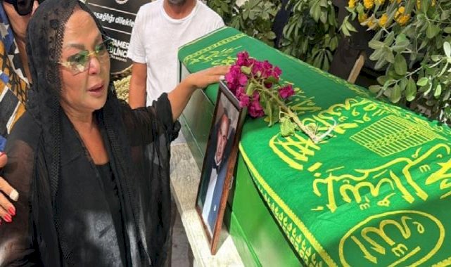 Safiye Soyman oğlunu gözyaşlarıyla uğurladı