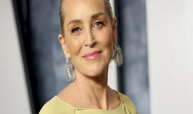 Sharon Stone, 'Temel İçgüdü' filminin ikonik sahnesini tekrar canlandırdı