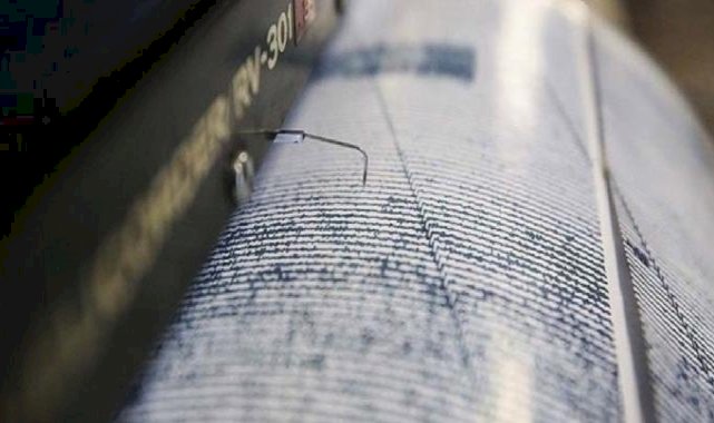Şili'de 7,4 büyüklüğünde deprem