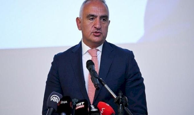 Son dakika! Mehmet Nuri Ersoy: İlk 6 ayda turizmden 23,7 milyon dolar rekor gelir