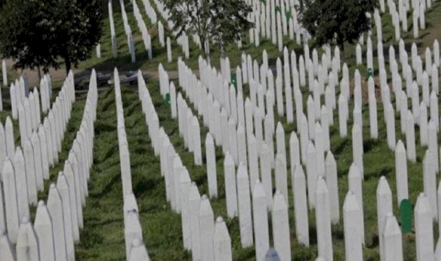 Srebrenitsa'da 14 soykırım kurbanı toprağa verilecek