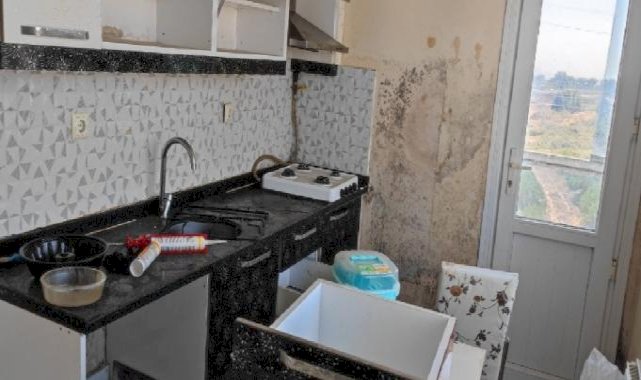 Sultangazi'de kiracı eve 250 bin lira zarar verdi