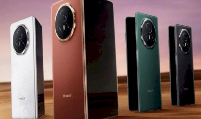 Ultra ince katlanabilir telefon HONOR Magic V3 tanıtıldı: İşte fiyatı