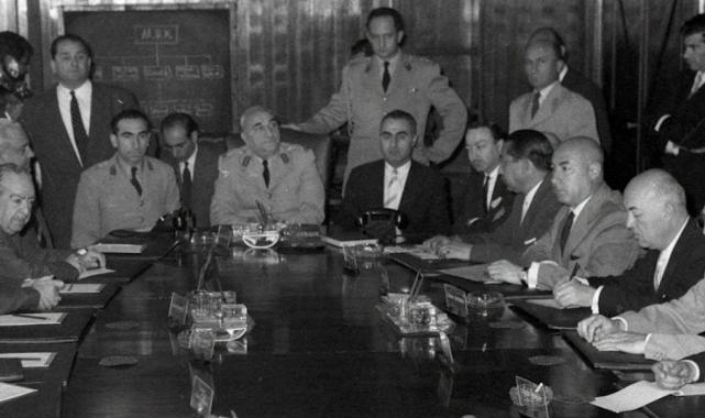 Talat Aydemir darbe girişiminde neler yaşandı? Kapsül Tarih 27.Bölüm