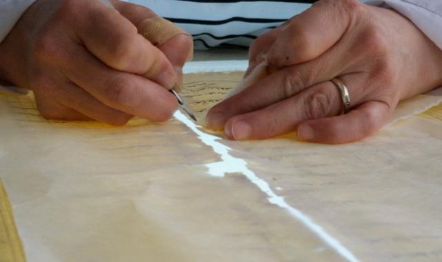 Tapu Kadastro'da 122 bin yaprak belge restore edildi