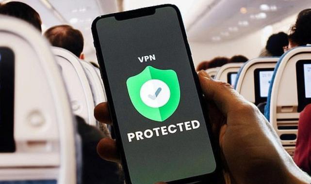 Uçakta bilgisayar korsanlarına dikkat: İşte yapmanız gerekenler