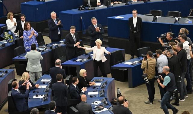 Ursula von der Leyen AB Komisyonu Başkanı seçildi