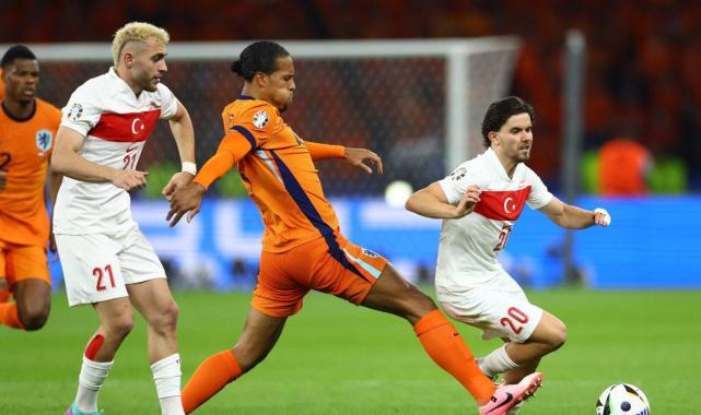 Virgil van Dijk: Barış Alper Yılmaz, ele avuca sığmaz şekilde koşuyor