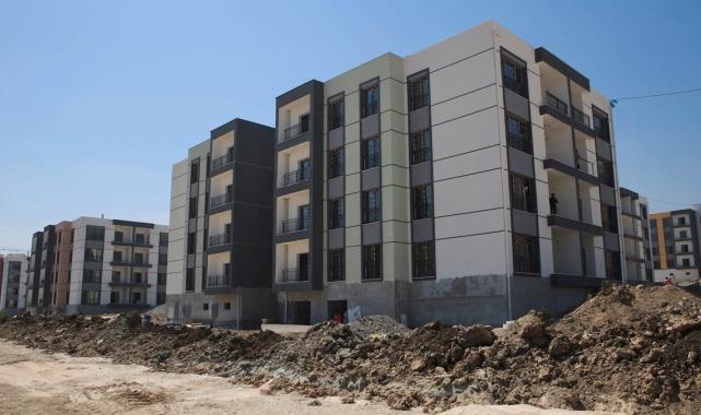 Yaralar sarıyor: Hatay'da 10 bin 335 deprem konutunun inşası devam ediyor