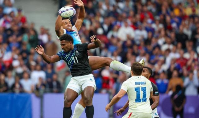 Yedili ragbide Fiji'yi deviren Fransa, altın madalyanın sahibi oldu