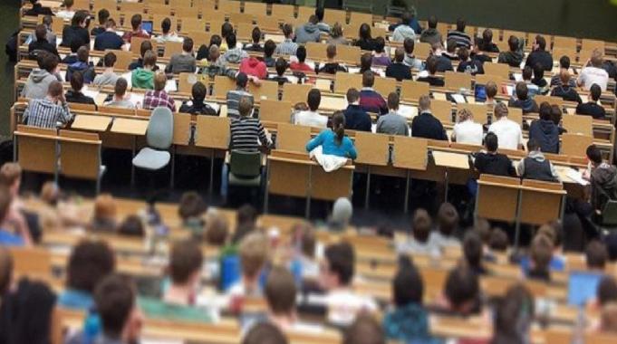 YÖK'ten vakıf üniversitelerine 'ücret' uyarısı