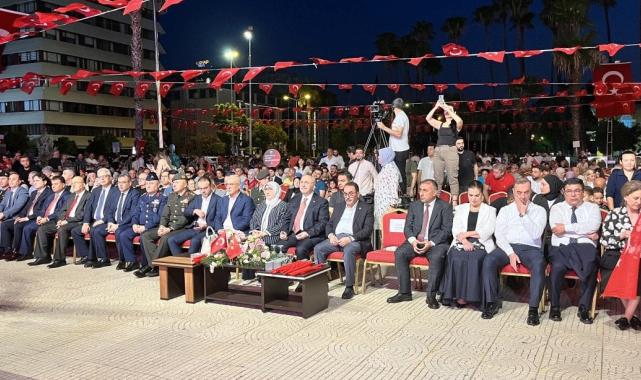 Yurdun dört bir yanından vatandaşlar, 15 Temmuz'da etkinliklere katıldı