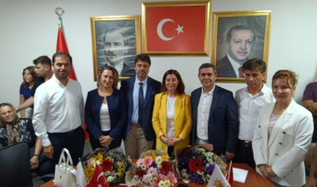 AK Parti Keşan'da Gürcan Kılınç görevi Savaş Pekdemir’e devretti