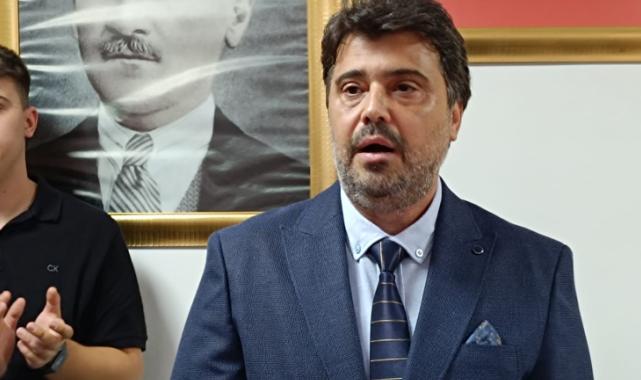 AK Parti Keşan'da Gürcan Kılınç görevi Savaş Pekdemir’e devretti