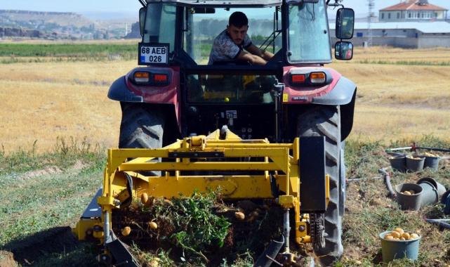 Aksaray'da tarlalarda patates fiyatları dibi gördü : 5 TL'den satılıyor