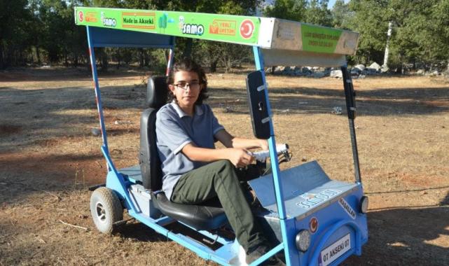 Antalya'da 15 yaşındaki genç güneş enerjisi paneliyle çalışan araç yaptı
