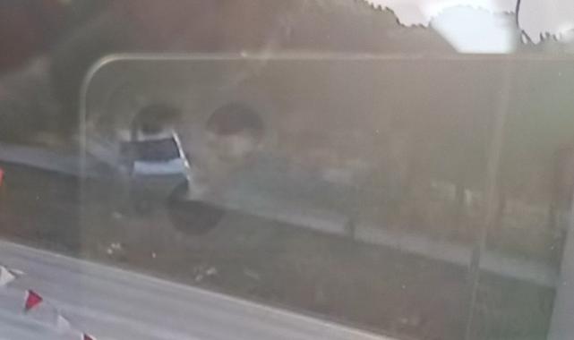 Antalya'da otoyolda geri geri giden kamyona çarpan sürücü öldü