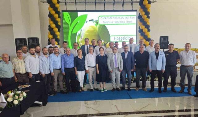 Aydın’da sezonun ilk kuru inciri 600 TL’den satıldı