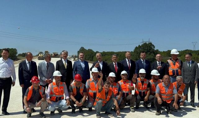 Bakan Uraloğlu: Hızlı trenin Çerkezköy-Kapıkule kesimi 2025 yılı ağustos ayında açılacak
