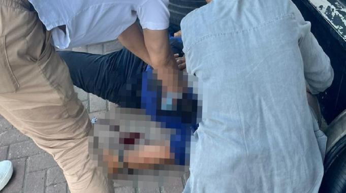 Bayrampaşa'da park kavgasında baba ile oğlu öldürüldü