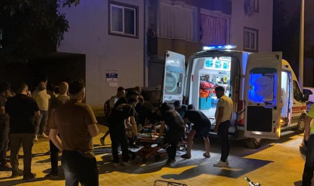 Burdur'da gürültü kavgası: Baba ve oğlunu bıçakladı