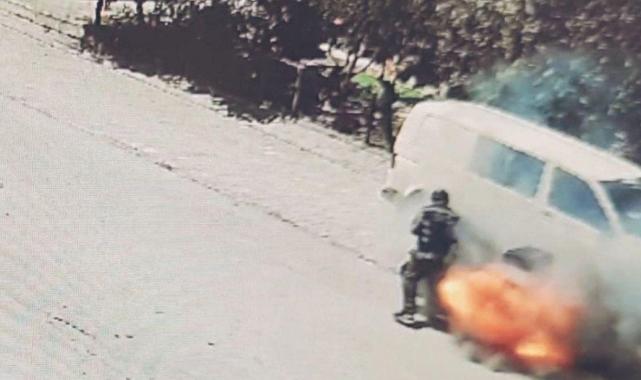 Bursa'da kuryenin elektrikli bisikleti yandı