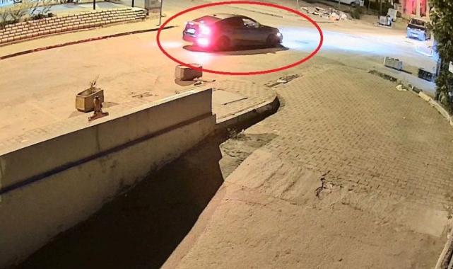 Bursa'da tartıştığı sevgilisini dakikalarca darbetti