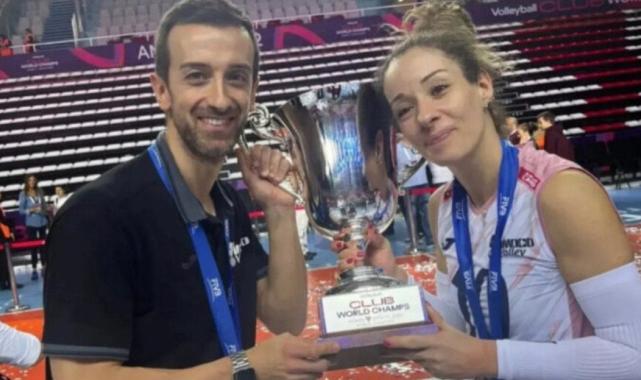 Daniele Santarelli'nin eşini görenler inanamıyor! Meğer milli oyuncuyla evliymiş...