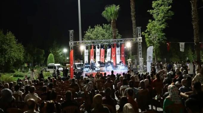 Denizli’nin akşamları yaz konserleri ile şenleniyor