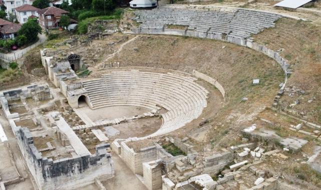 Düzce'de Prusias Ad Hypium Antik Kenti'ni bayramda 3 bin kişi ziyareti etti