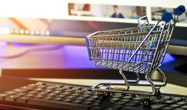 E-ticarette iade masraflarının tüketiciye yansıtılması  1 yıl ertelendi