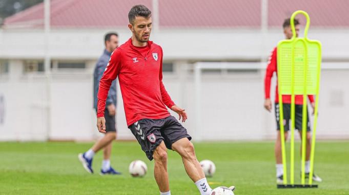 Emre Kılınç&#039;tan kötü haber: Beşiktaş maçında oynayamayacak