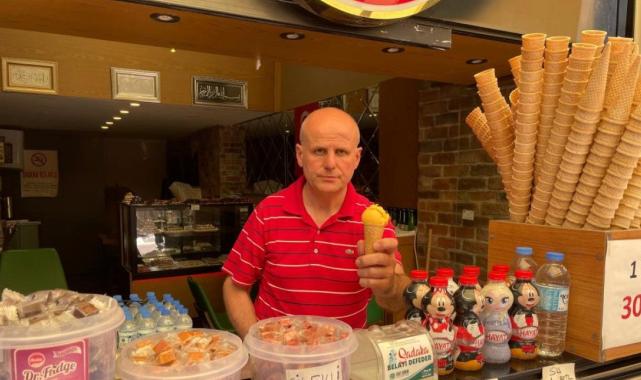 Eskişehir'de gurbetçilerden dondurma satışlarına katkı
