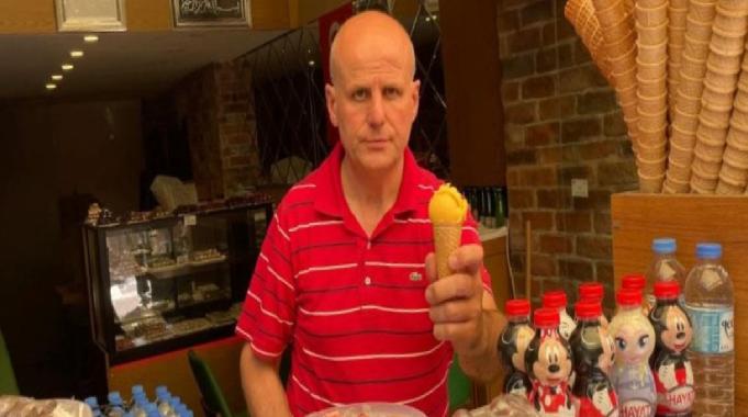 Eskişehir'de gurbetçilerden dondurma satışlarına katkı