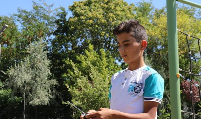 Eskişehir'in küçük mucidi: Kendisine elektrikli oyuncaklar yapıyor