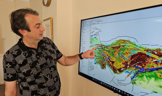 Fay hatlarını inceleyen profesör en riskli bölgeleri açıkladı