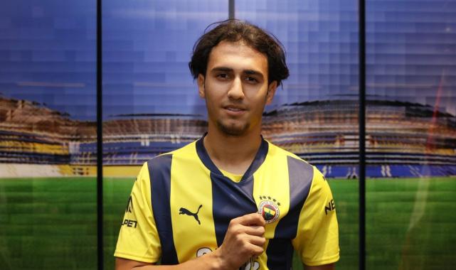 Fenerbahçe, Yiğit Fidan'la sözleşme imzaladı