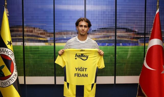 Fenerbahçe, Yiğit Fidan'la sözleşme imzaladı