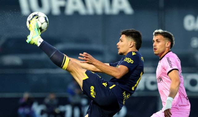 Galatasaray sol bek alıyor! Francisco Moura...