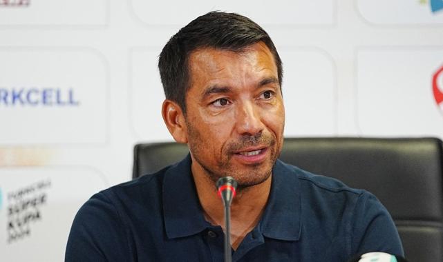 Giovanni van Bronckhorst: Oyuncularımla gurur duyuyorum