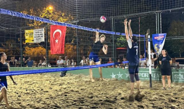 Gölcük plaj voleybolunu çok sevdi
