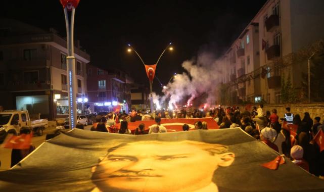 Gölcük'te 30 Ağustos Zafer Bayramı coşkusu