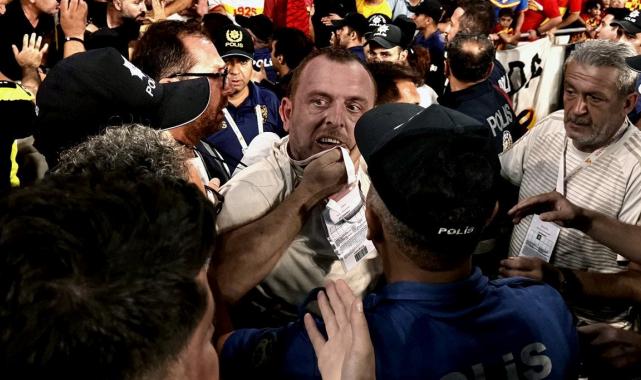 Göztepe pes etmedi, 2-0'dan gelip puan kaptı