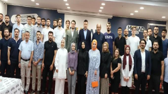 Güngör Turizm Yönetim Kurulu Başkanı Ahmet Güngör, genç MÜSİAD’ın konuğu oldu