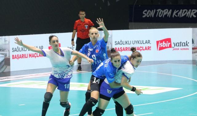 Hentbol Kadınlar Süper Kupası'nda şampiyon Yalıkavak!