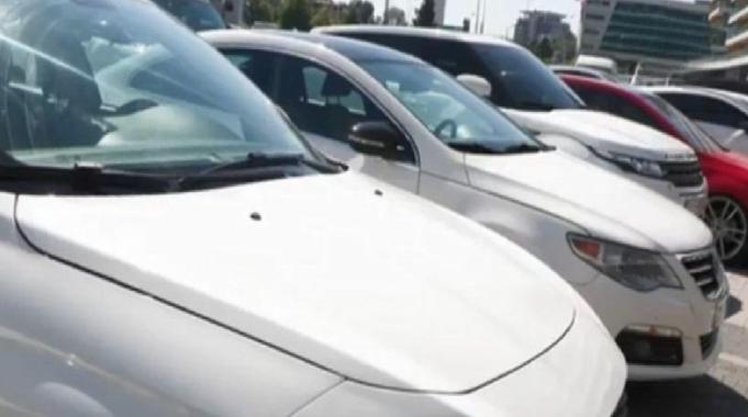 İkinci el otomobil satışları, 5 ay sonra ilk kez arttı