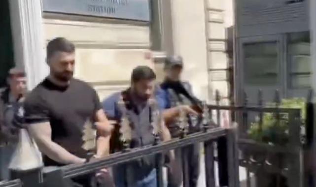 İstanbul'da eğlence mekanında kadınları darbeden şahıslar gözaltında